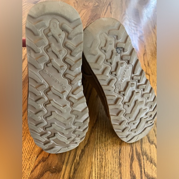 Bearpaw Elle Short Classic Suede Boots Women's Size 8 - Picture 8 of 8